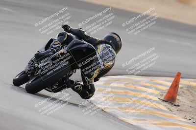 media/Dec-17-2022-SoCal Trackdays (Sat) [[224abd9271]]/Turn 10 Backside (120pm)/